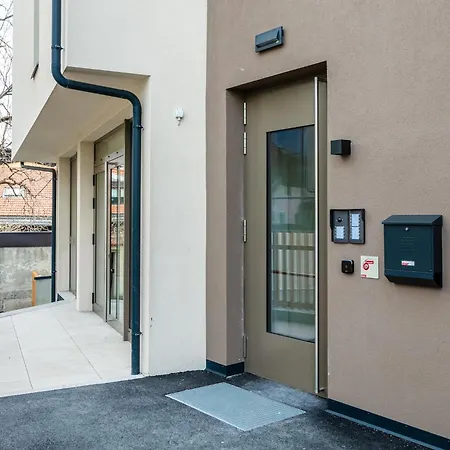 Апартаменты 16
